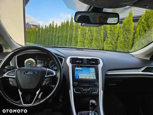 Ford Mondeo 1.5 EcoBoost Trend - 15