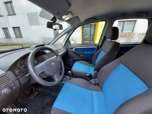 Opel Meriva - 10