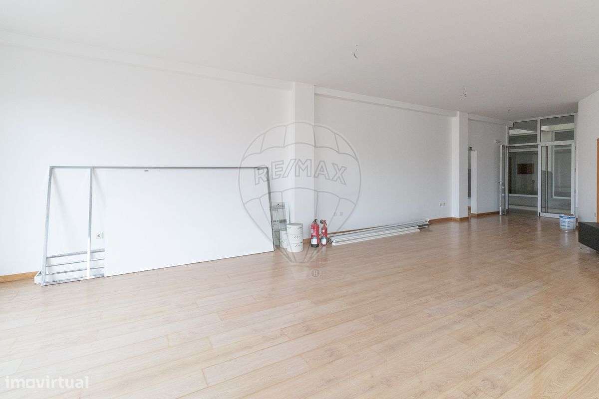 Loja  para arrendamento - Grande imagem: 5/9