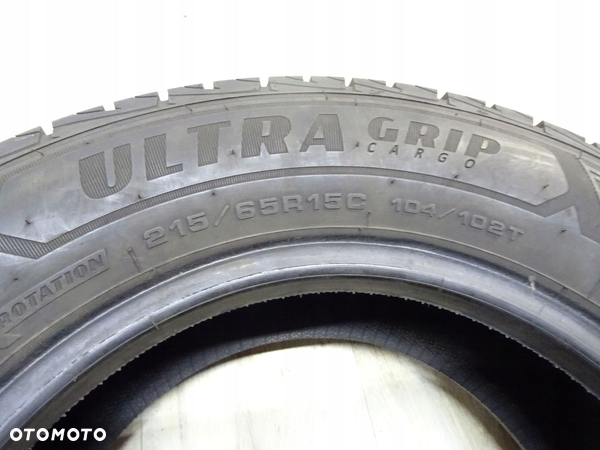 opona Goodyear Cargo UltraGrip 215/65R15 104/102 T - 5