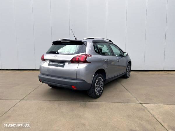 Peugeot 2008 1.5 BlueHDi Style - 39