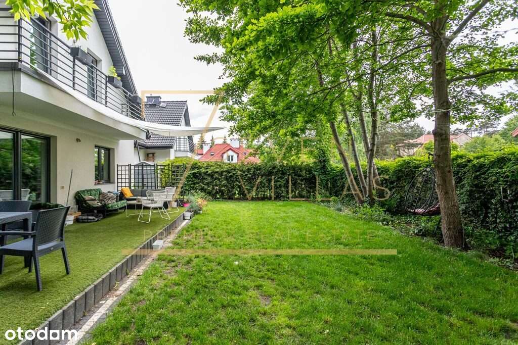 Nowoczesny dom z ogrodem-17