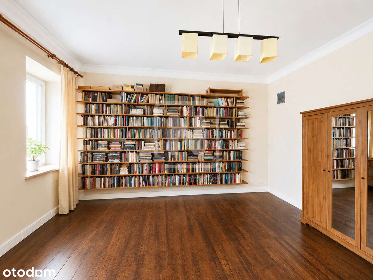 73,58 m²|3 pokoje| Kamienica z 1901 r.| Do remontu