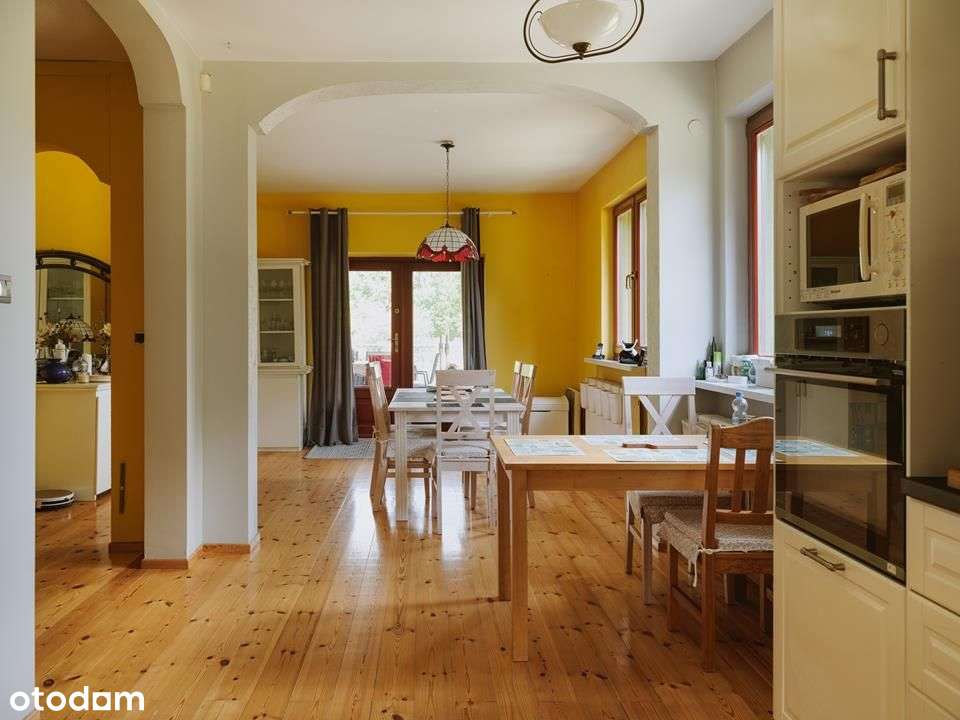 Urokliwy dom 270m2 na dużej działce 80 ar-7