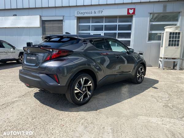 Toyota C-HR 1.8 HSD 122 CP 4x2 CVT Cult - 4