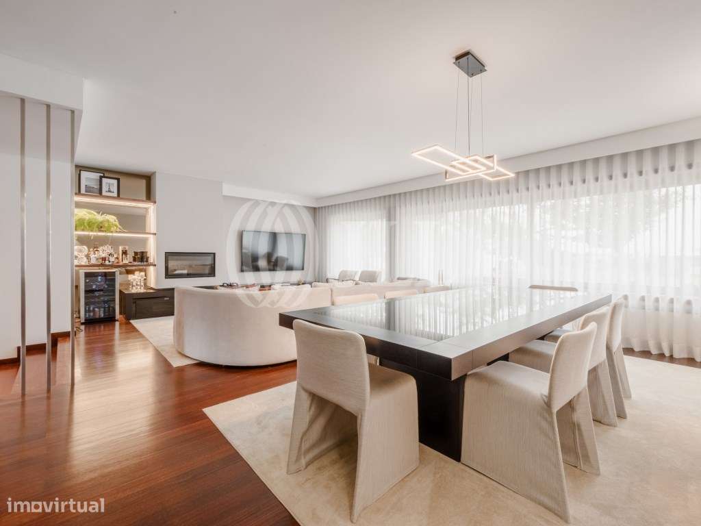 Moradia T4 com piscina e garagem na Maia, Porto - Grande imagem: 4/35