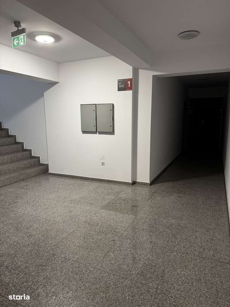 Apartament 2 camere, decomandat, etaj 1, Tractorul, Brașov,-11