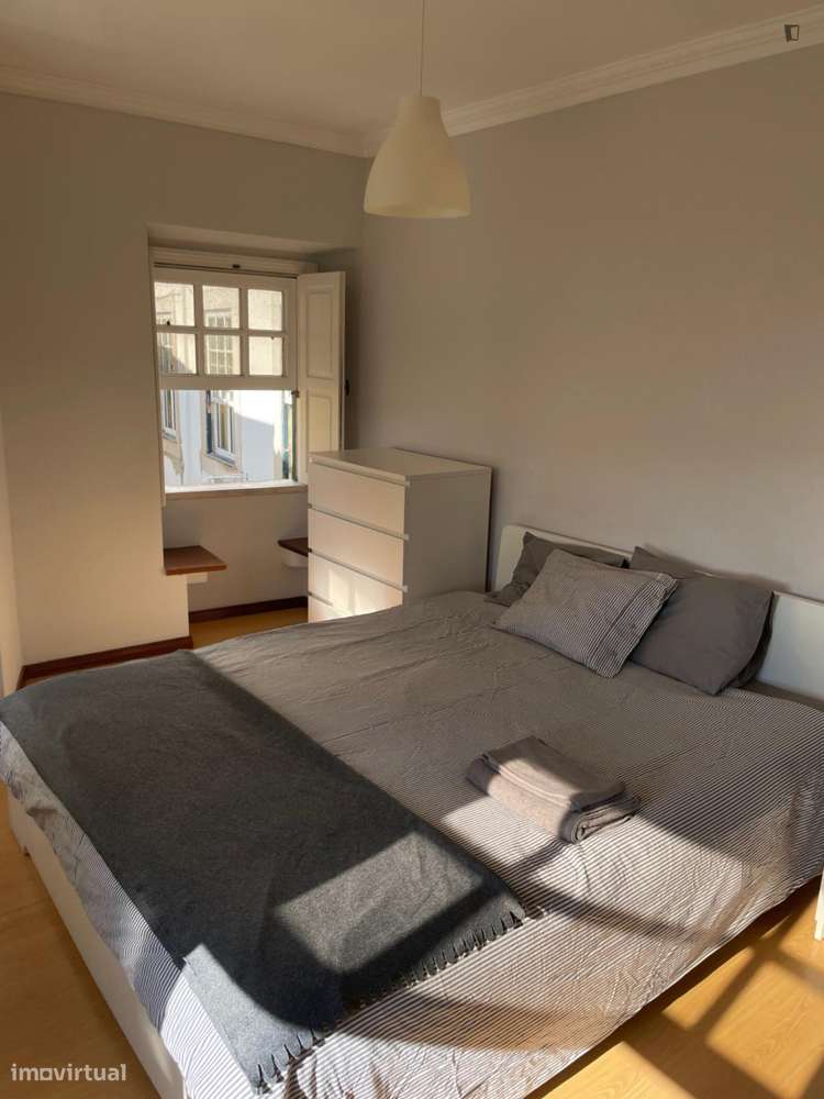 Quarto - localizado em Alta Universitária Coimbra - Grande imagem: 5/13
