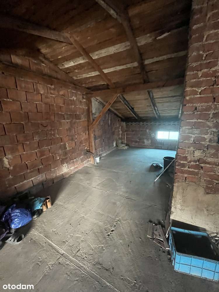 Dom wolnostojący , duża działka-11