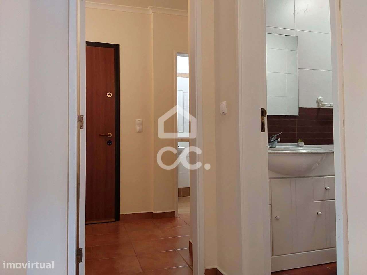 Apartamento T3 Moderno em Azeitão-9