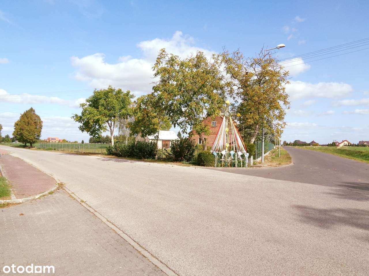 Gmina Ślesin – Dom w sąsiedztwie jeziora-13