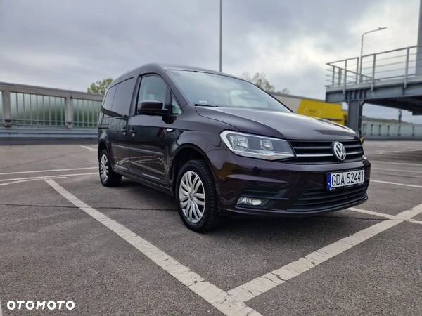 Volkswagen Caddy 1.4 TSI Trendline DSG - 4