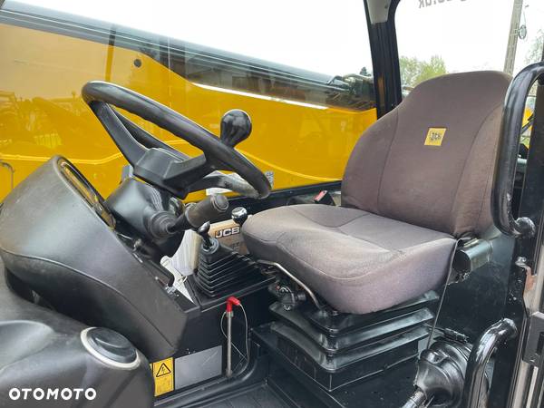 JCB Ładowarka teleskopowa Jcb 535-125 Rok 2015*Podpory*Wysięg 12.5 metra*Udzwig 3.5 Tony - 8