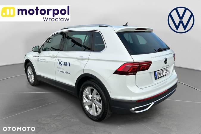 Volkswagen Tiguan - 4