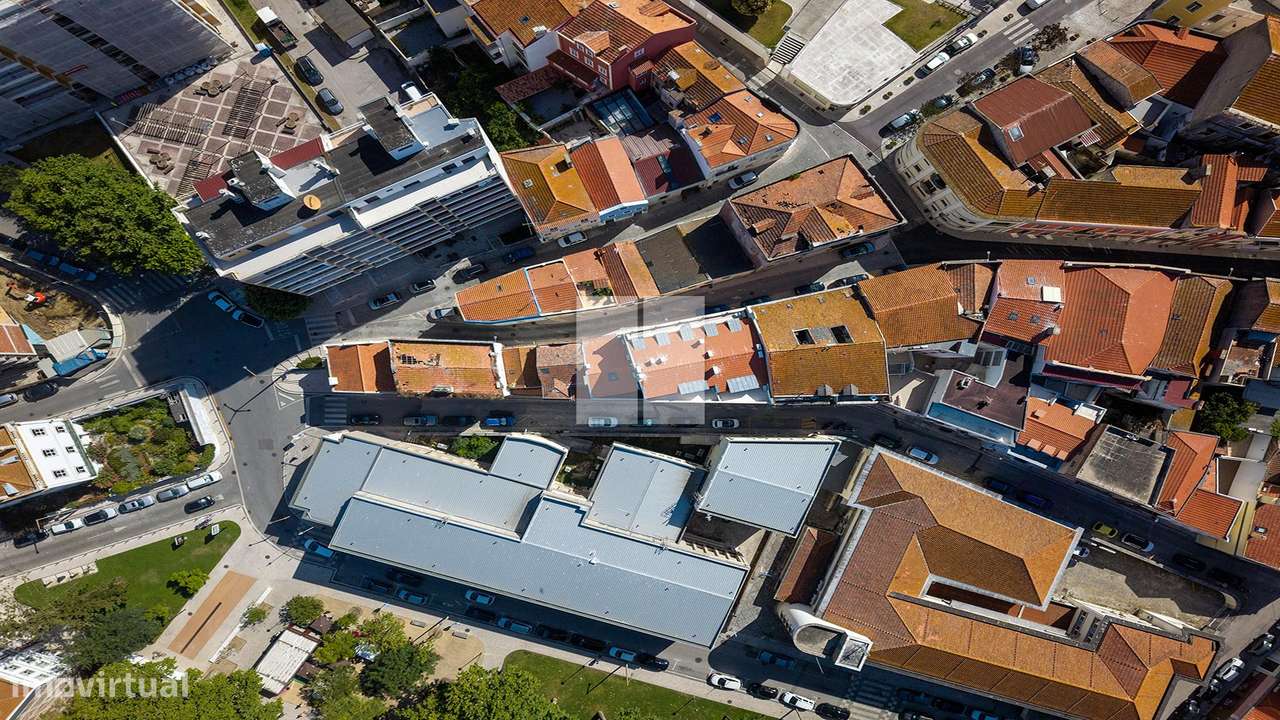 Apartamento T1K Novo em Zona Nobre-36