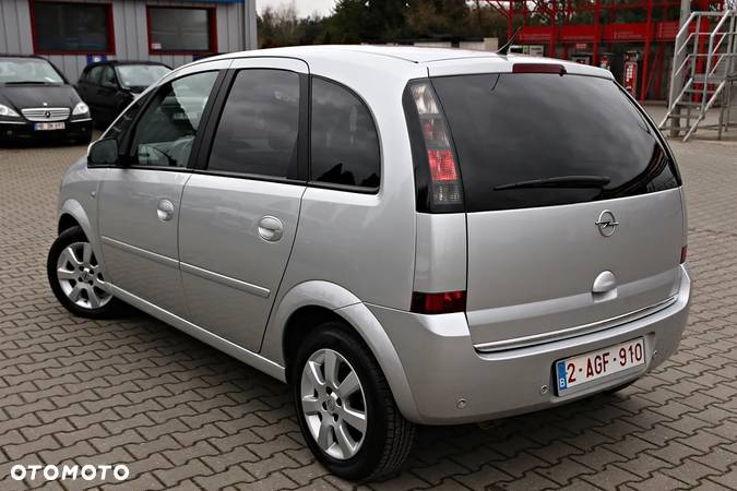 Opel Meriva 1.3 CDTI Cosmo - 21