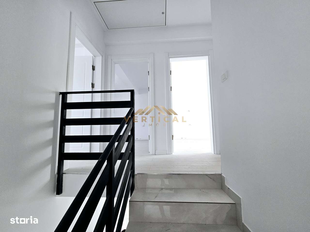 Vila 4 camere in comuna Berceni-8