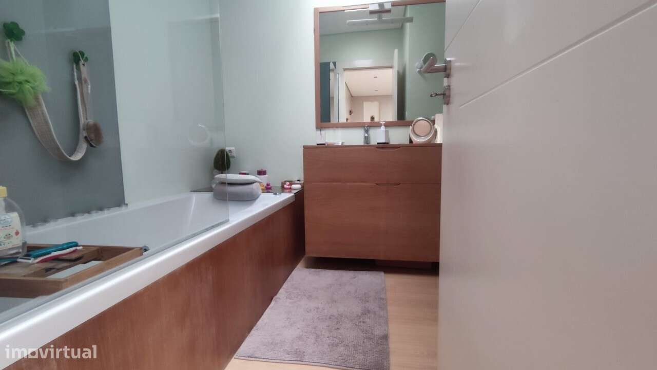 Moradia em Banda Sanguedo-32