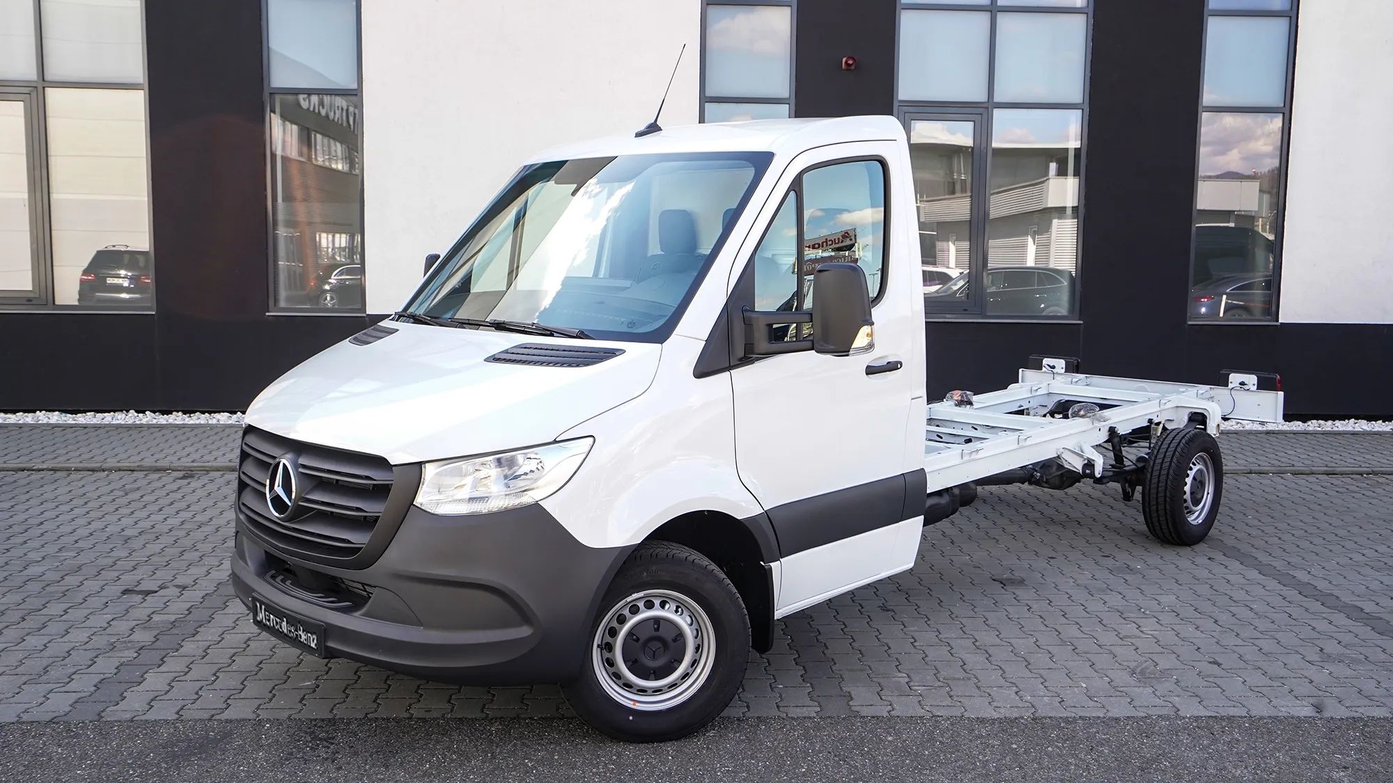 Mercedes-Benz Sprinter Sasiu 317 FG 4X2 4325