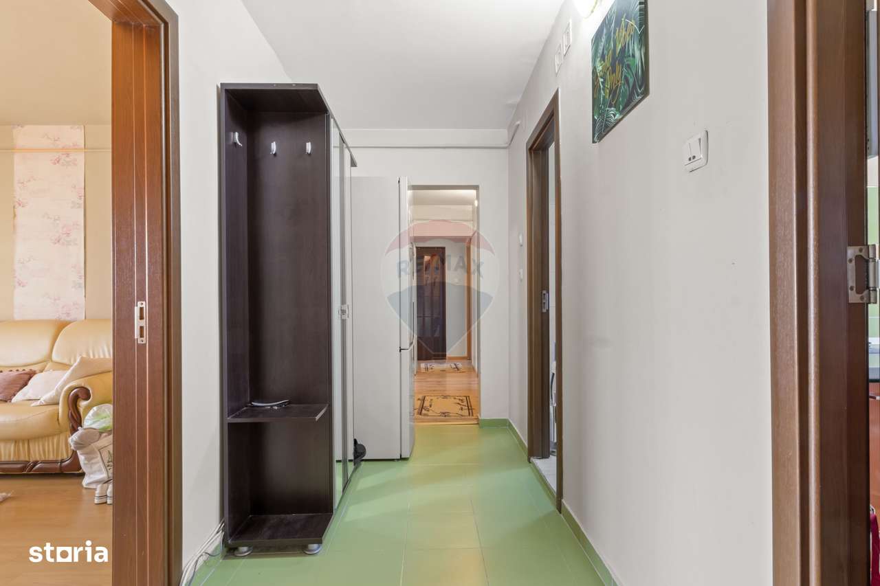 Apartament cu 5 camere decomandat de vanzare in Micalaca,Arad - Imagine principală: 5/16