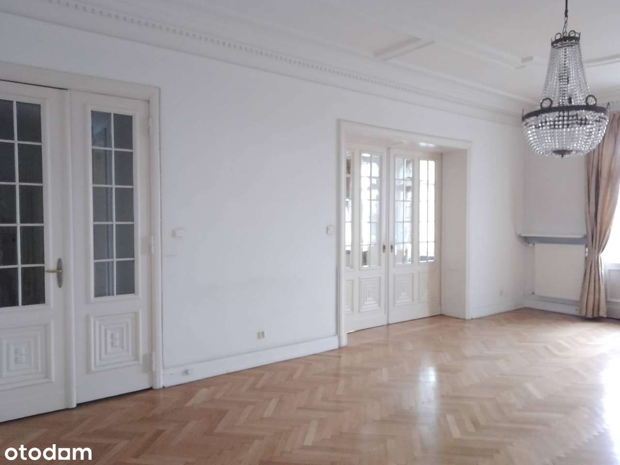 Mieszkanie 198 m w kamienicy z windą-0