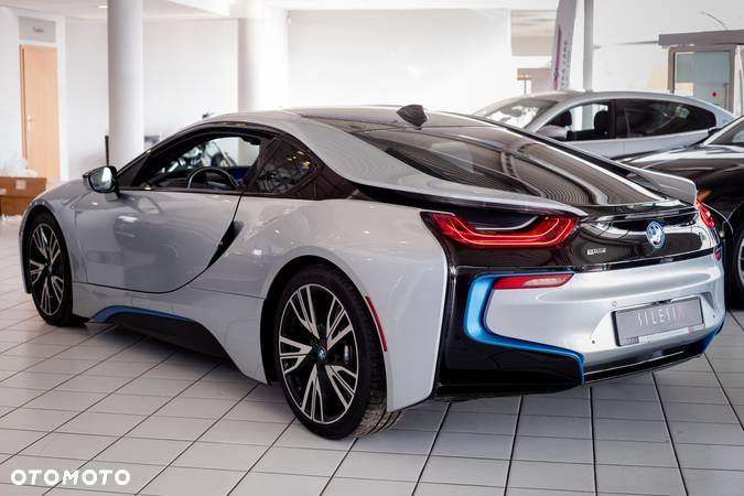 BMW i8 - 5