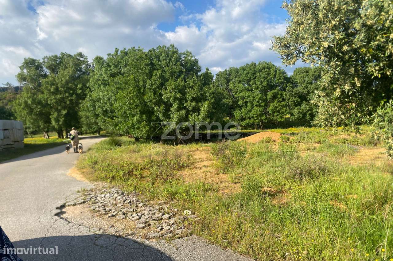 Terreno Industrial com 8200m2 para Venda - Grande imagem: 5/7