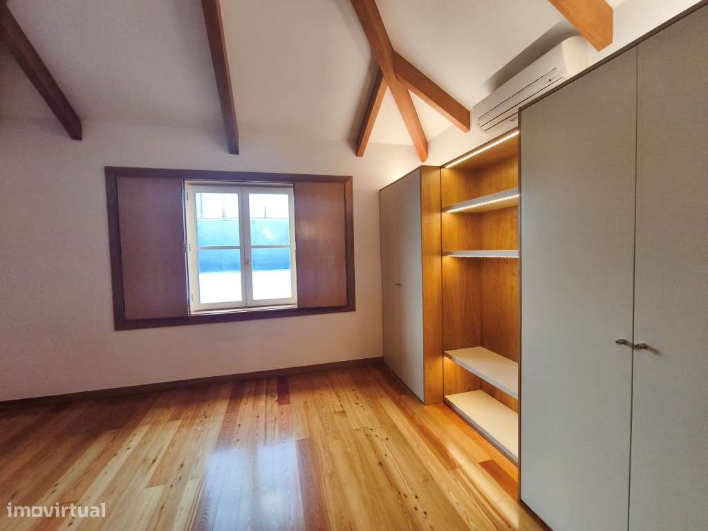 Apartamento T1 para arrendar no Centro Histórico de Viana do Castelo - Grande imagem: 2/18
