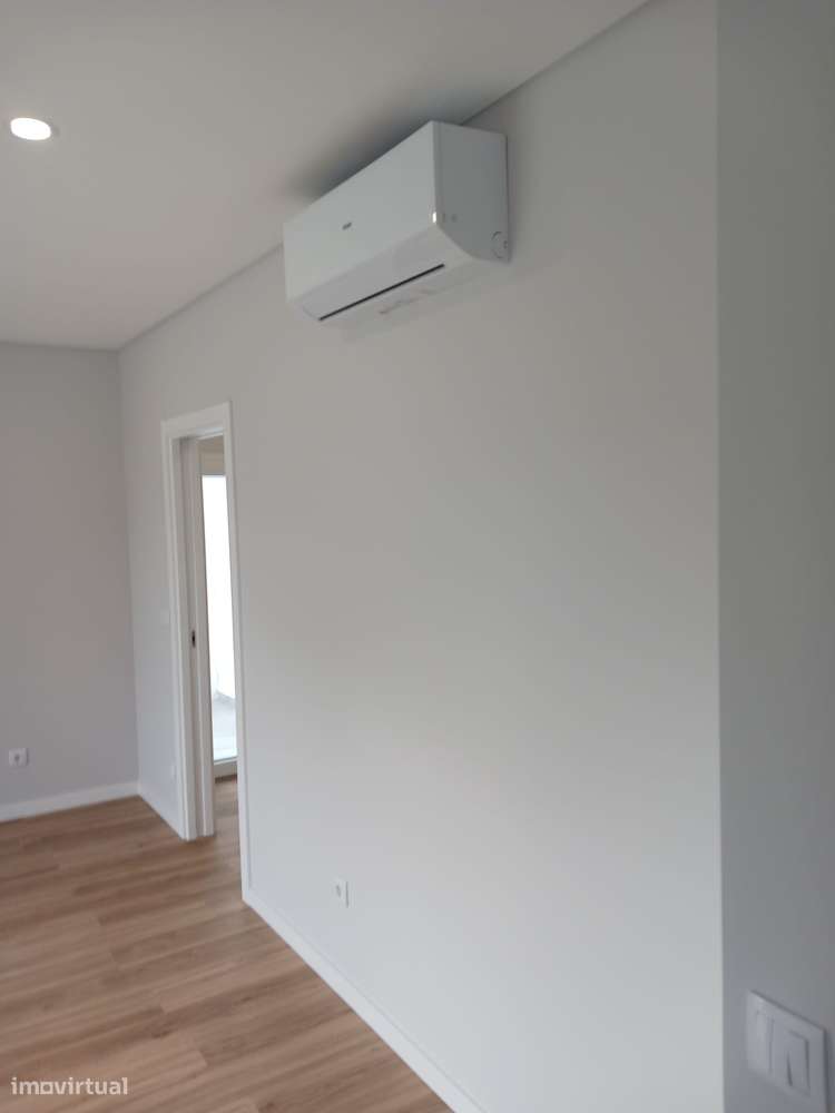 Moradia nova em construção.-9