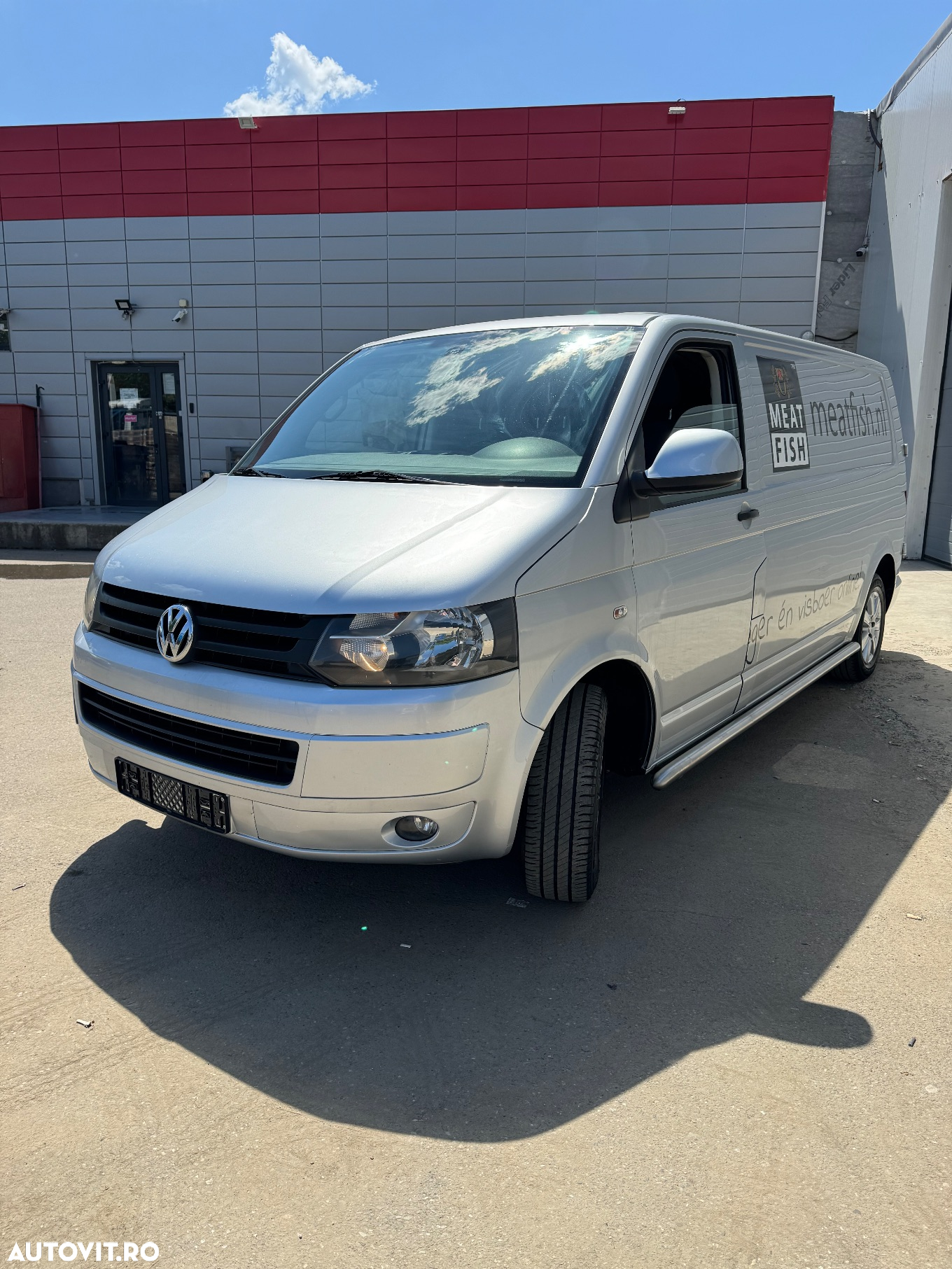 Volkswagen Transporter - 2