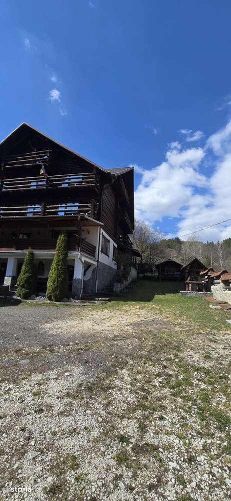 Vanzare Proprietate la poalele Muntilor Bucegi- Moroeni Dambovita-5