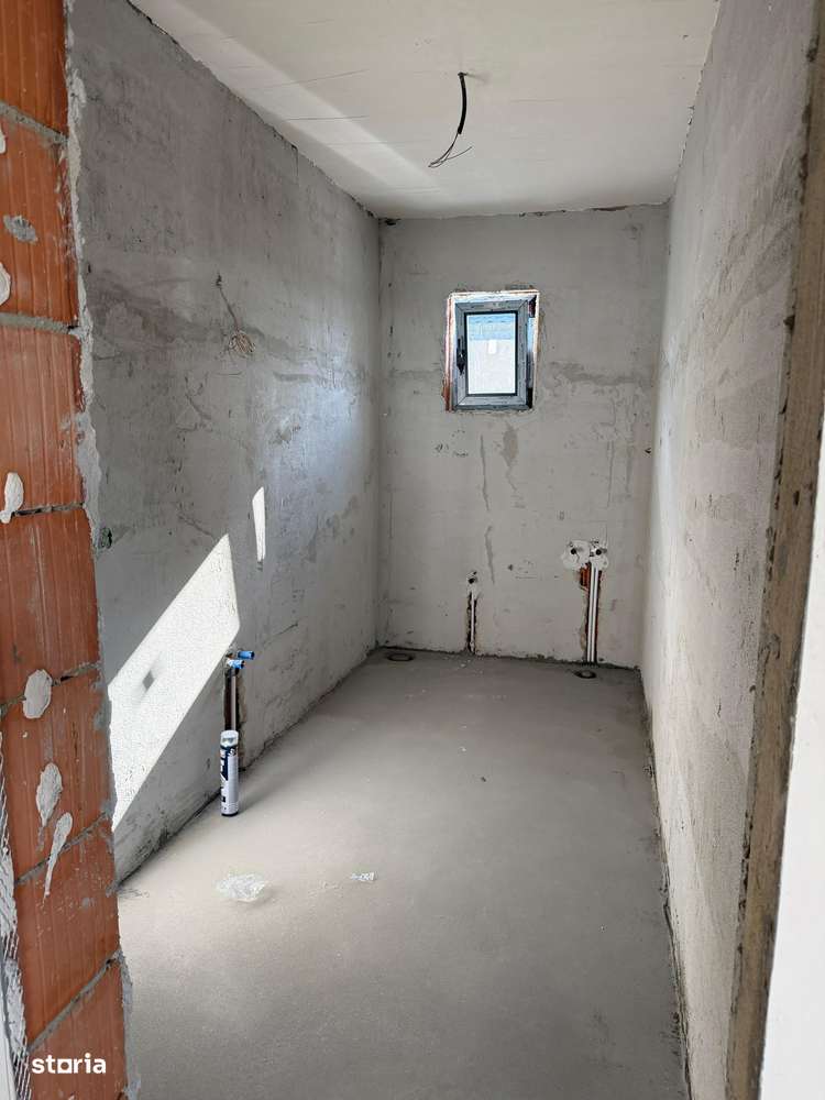 FARA COMISIOANE casa 4 camere 2 bai incalzire pardoseala curent 380v-10