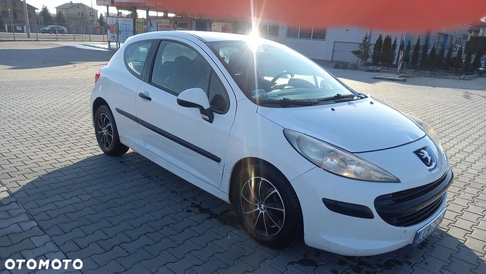 Peugeot 207