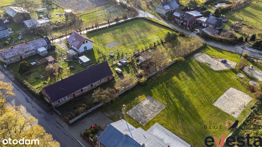 dom 180m2 do remontu dzialka 17arów blisko Wrocław-17