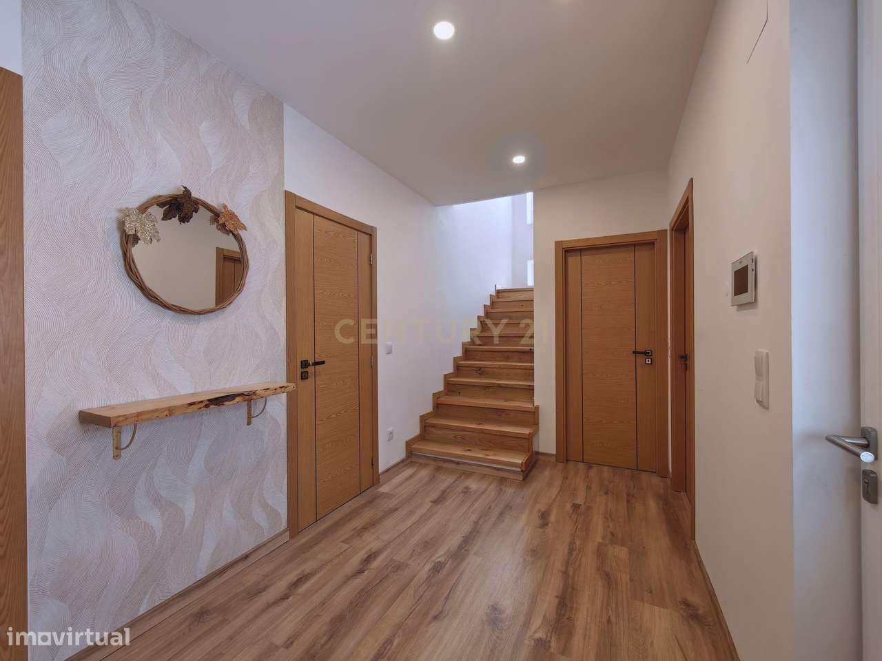 Moradia Contemporânea T3 + Escritório, com Jardim e Painéis Solares em-36