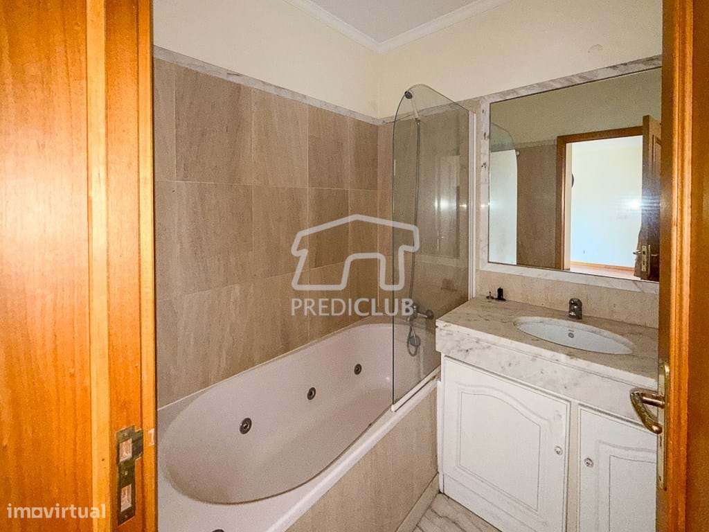 Apartamento T1 + 1 - Funchal / Achada-8