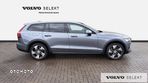 Volvo V60 Cross Country - 7