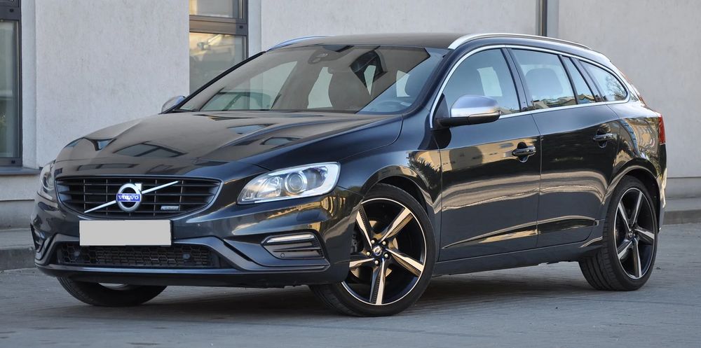 Volvo V60 II D4 Geartronic RDesign 2014