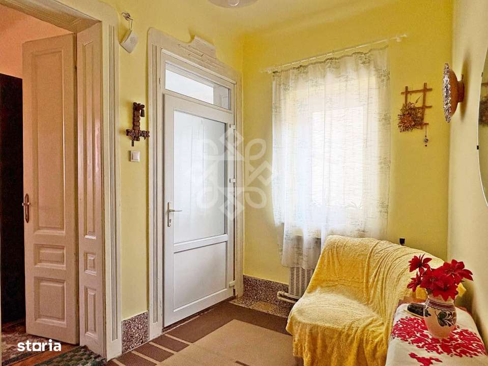 Casa individuala cu teren ultracentral in Oradea - Imagine principală: 5/18