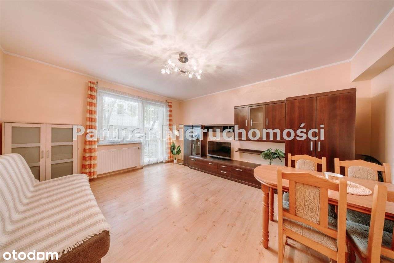 Jakubskie Przedmieście 2 pokoje cegła duży balkon!