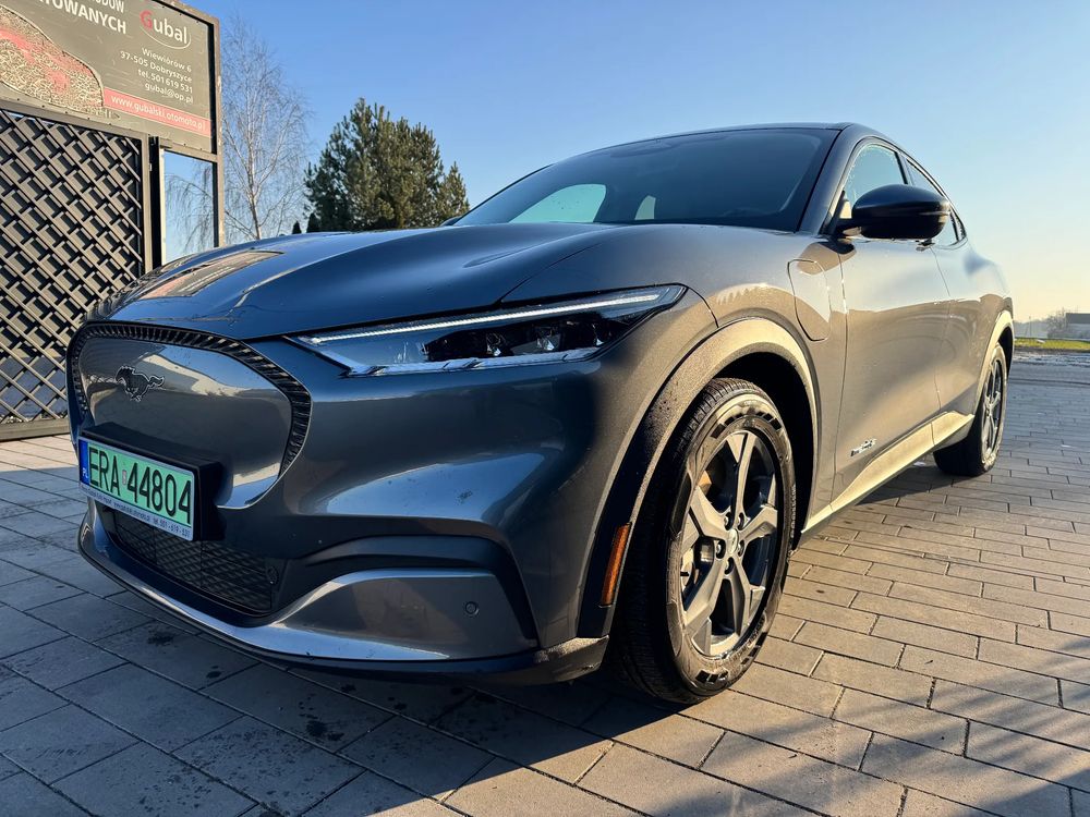 Ford Mustang Mach-E PREMIUM 2021
