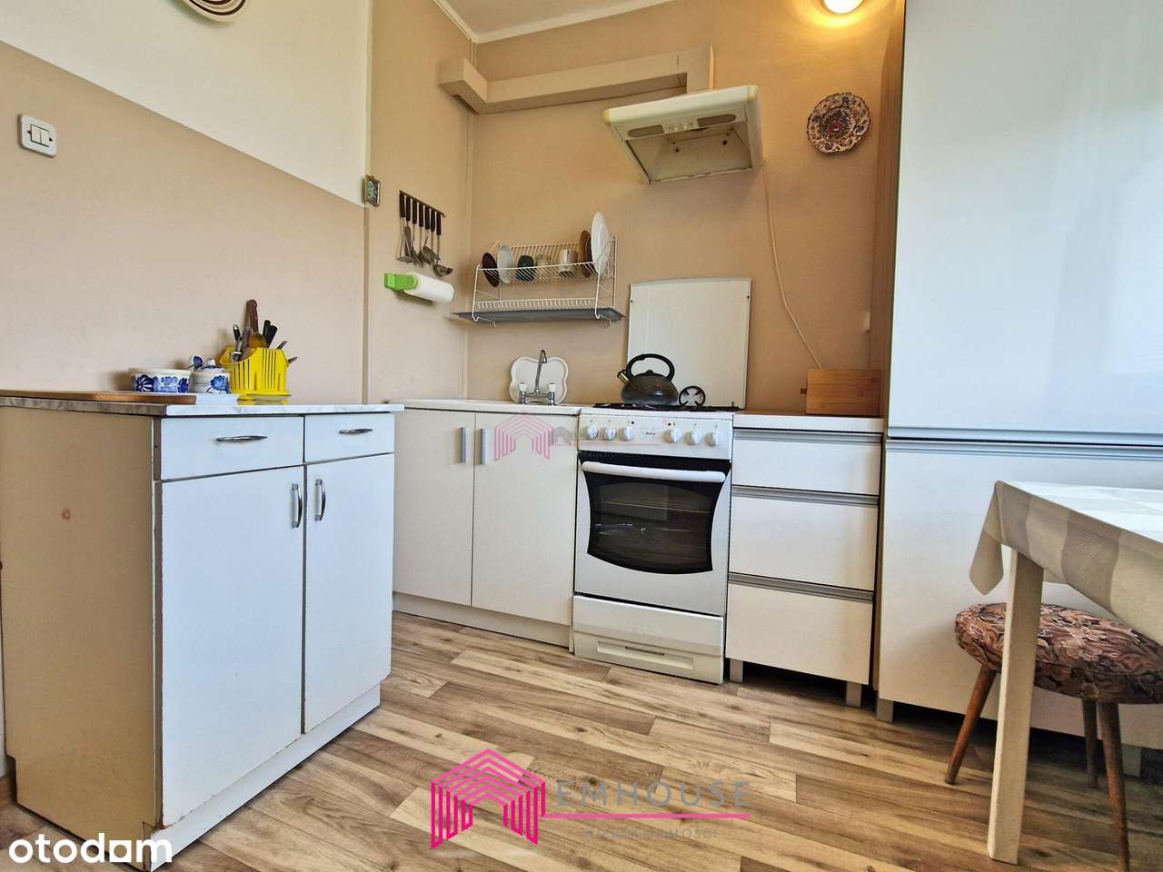 2-pokojowe, 1 piętro, loggia-7