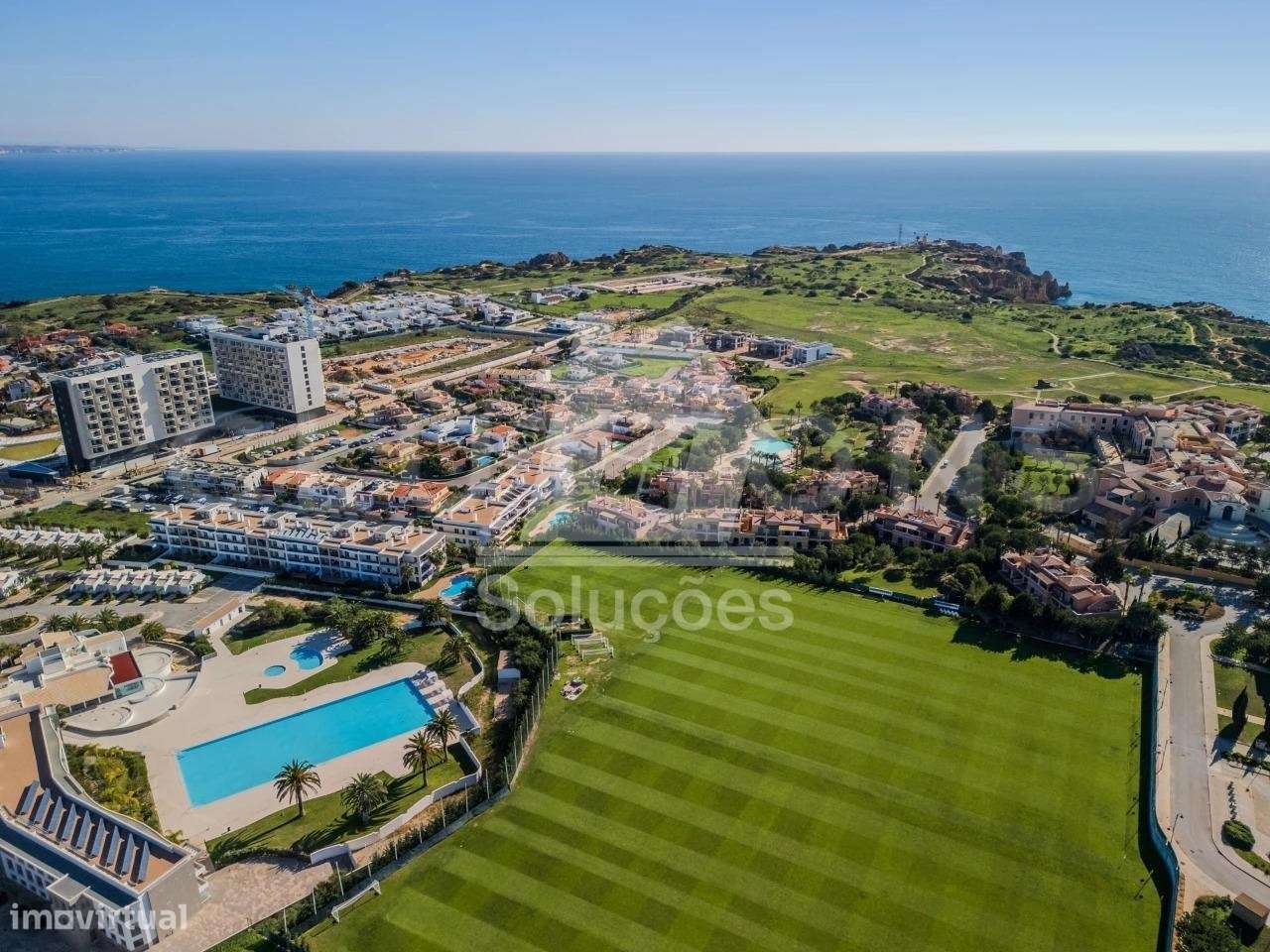 Lote para Construção de  Moradia localizada em Zona Extraordinária em - Grande imagem: 1/12