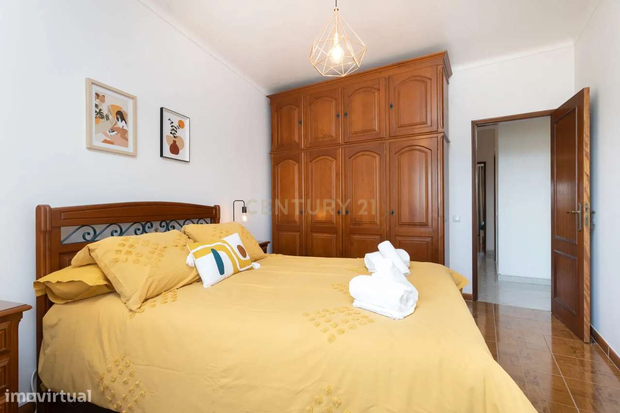 Apartamento T3 com Vista Rio e Garagem – Centro de Setúbal-6