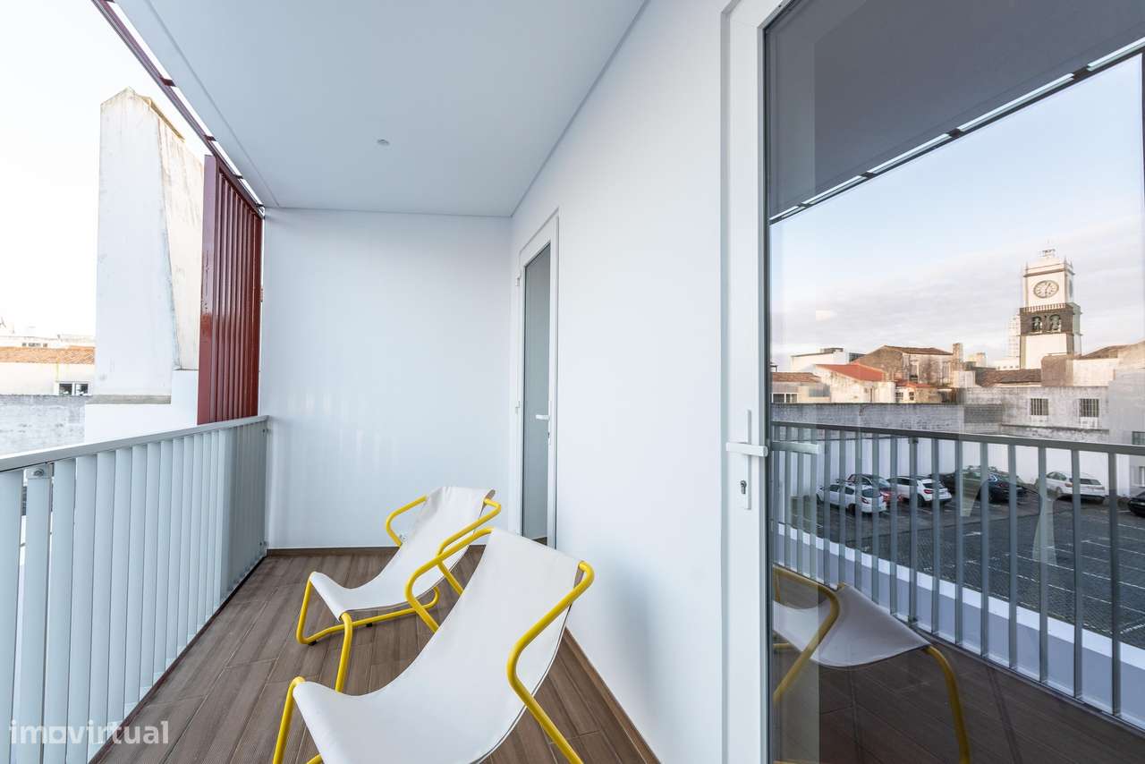 Apartamento T2 com licença AL no coração de Ponta Delgada-24