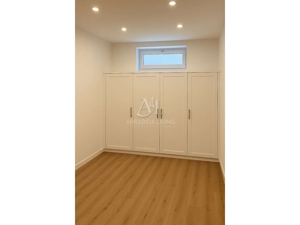 T2+1 - Tebaida - C/ Quintal - Setúbal-14