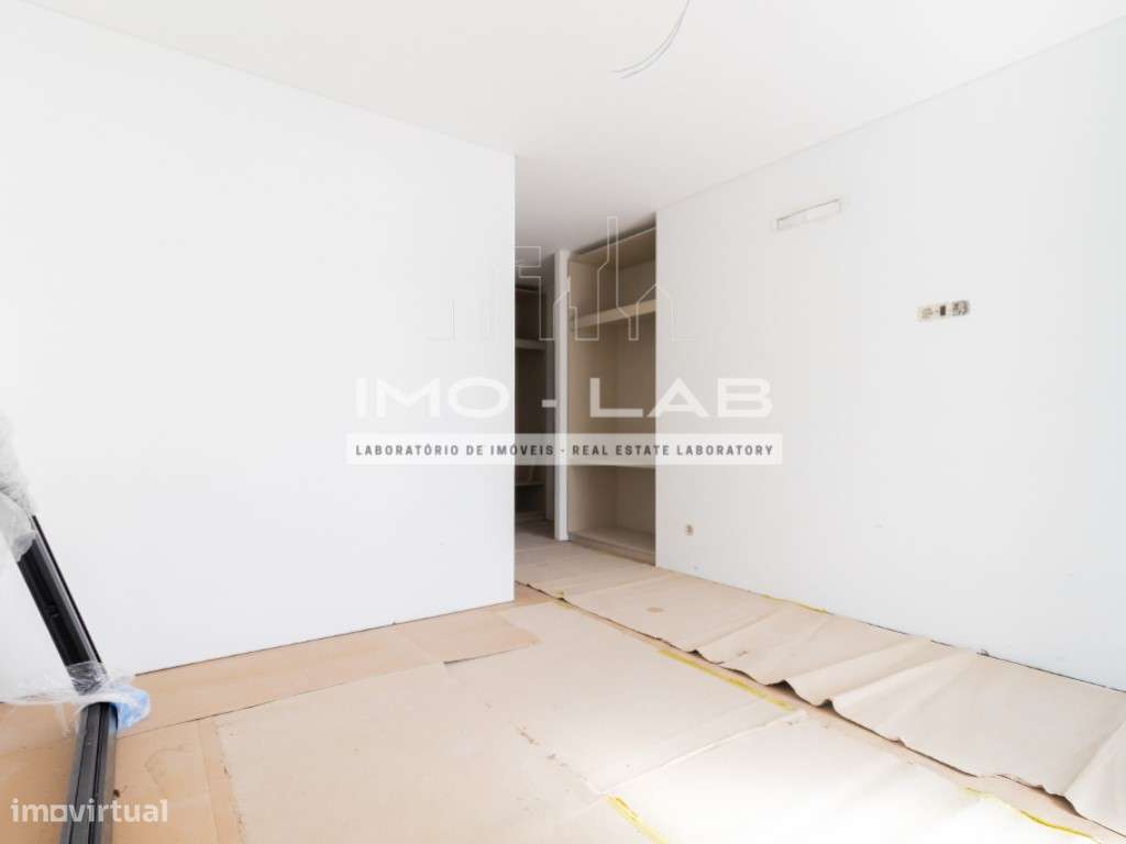 Amplo T3 - Vista Vale - Câmara de Lobos-6