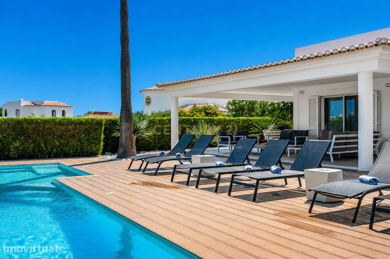 Moradia com 4 quartos, independente com piscina em Albufeira-6