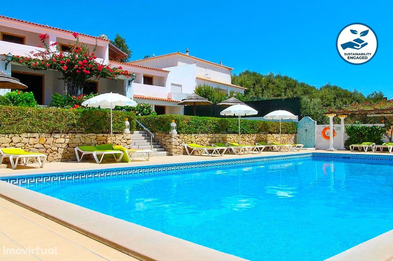 BuganVilias - Moradia T4 Albufeira, Piscina, A/C, BBQ & Wi-Fi