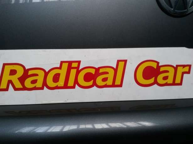 Radical Car logo